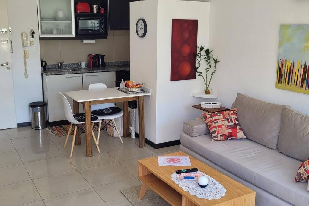 Gurruchaga Suites Free Parking Movistar Outlet Buenos Aires Kültér fotó